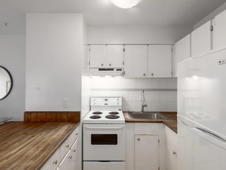 213-1545 E 2nd Avenue, Vancouver, BC, V5N 1C8 - 7