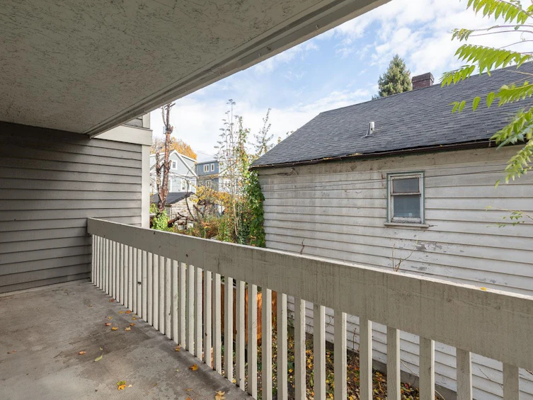 213-1545 E 2nd Avenue, Vancouver, BC, V5N 1C8 - 11