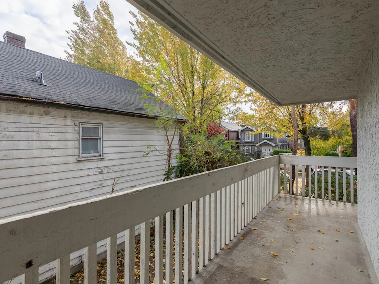 213-1545 E 2nd Avenue, Vancouver, BC, V5N 1C8 - 12