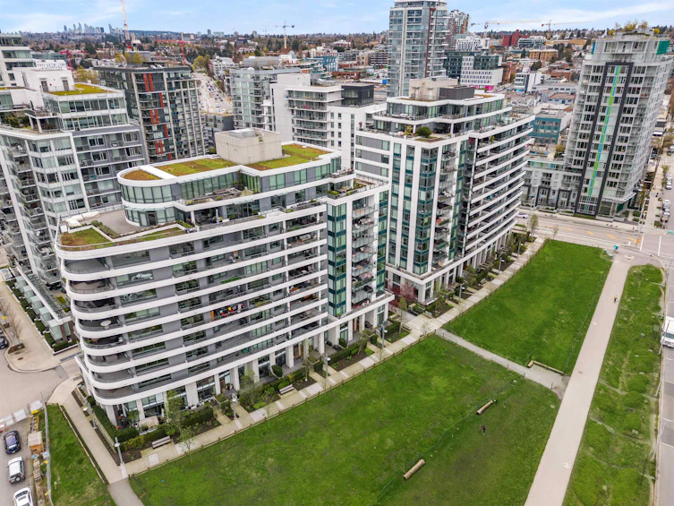 708-1688 Pullman Porter Street, Vancouver, BC, V6A 0H3 - 33