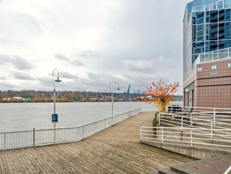 1310-908 Quayside Drive, New Westminster, BC, V3M 0L4 - 30