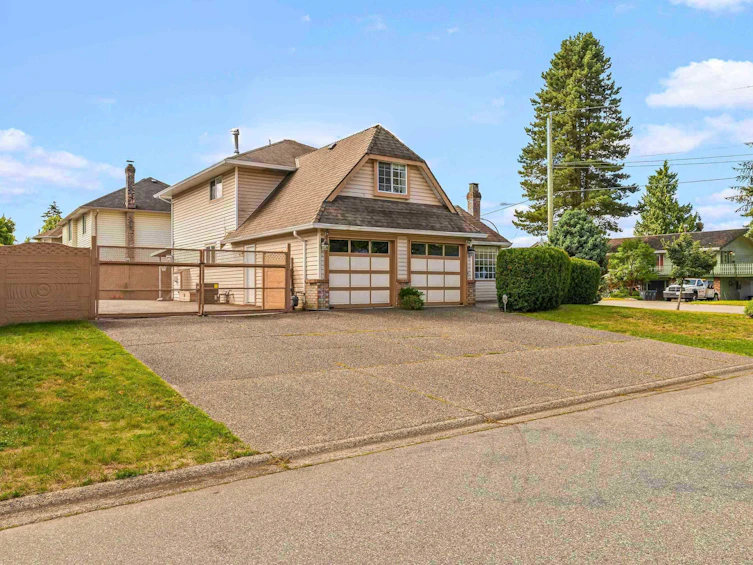 15480 112a Avenue, Surrey, BC, V3R 0K5 - 2