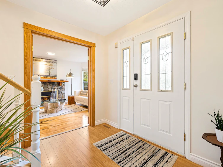 15480 112a Avenue, Surrey, BC, V3R 0K5 - 4
