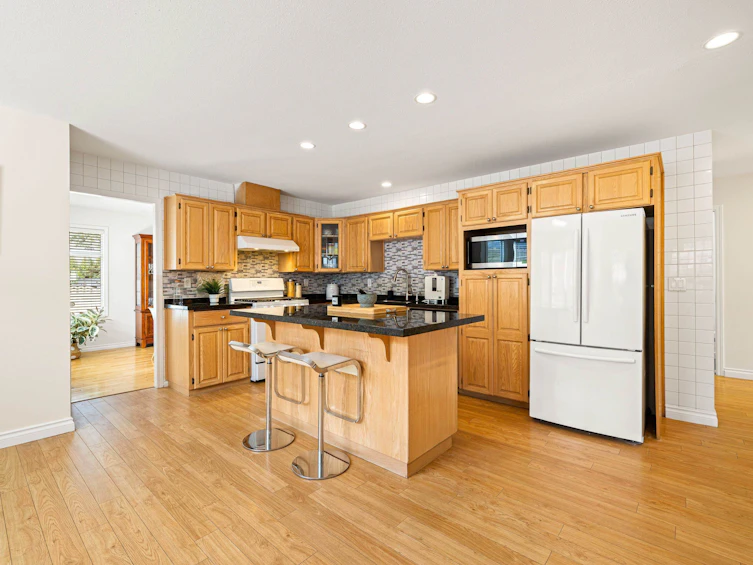 15480 112a Avenue, Surrey, BC, V3R 0K5 - 13
