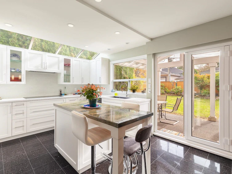 688 W 29th Avenue, Vancouver, BC, V5Z 2H9 - 12