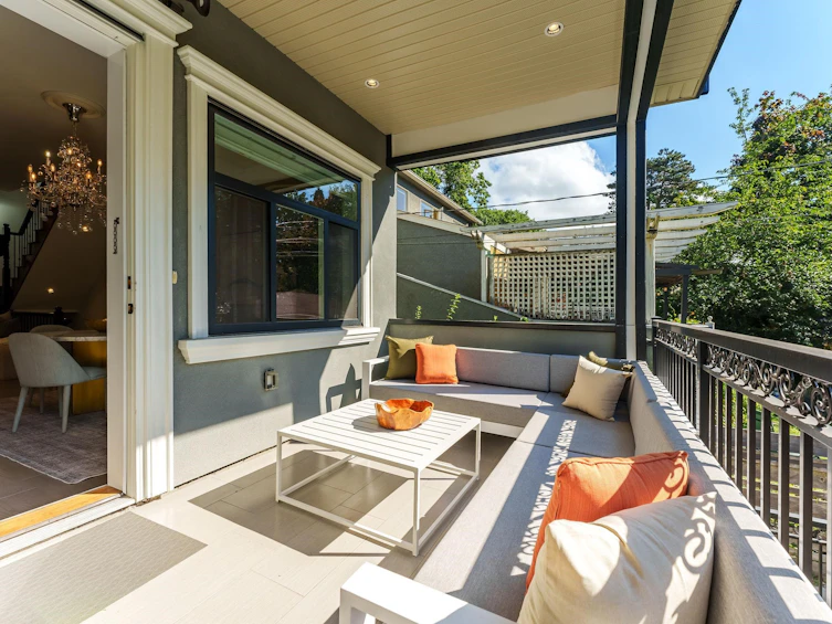 2984 W 31st Avenue, Vancouver, BC, V6L 2A4 - 9