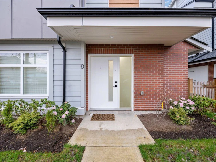 6-22334 48 Avenue, Langley, BC, V3A 3N5 - 2