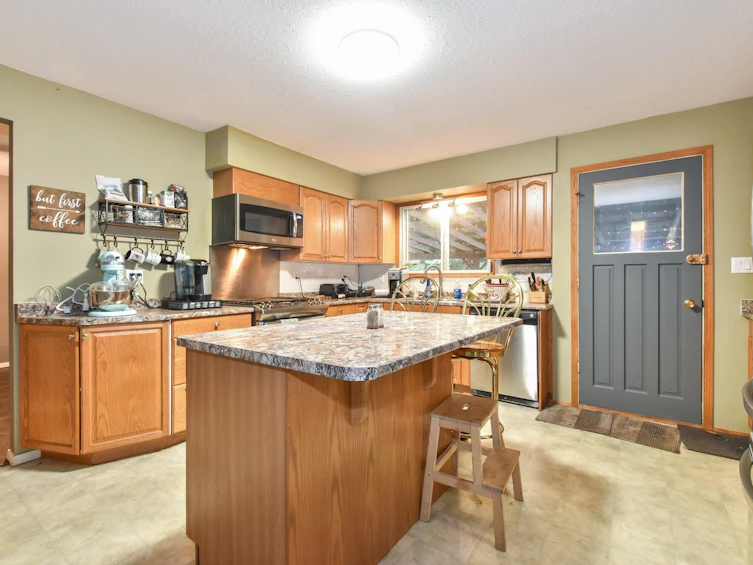 32664 Hacienda Place, Abbotsford, BC, V2T 1H6 - 9