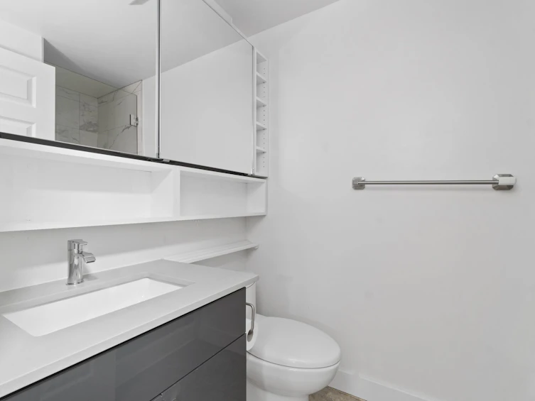 1-3701 Thurston Street, Burnaby, BC, V5H 1H6 - 17