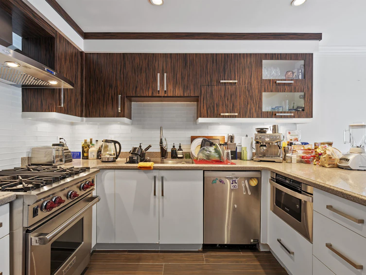 2783 W 8th Avenue, Vancouver, BC, V6K 2B7 - 10