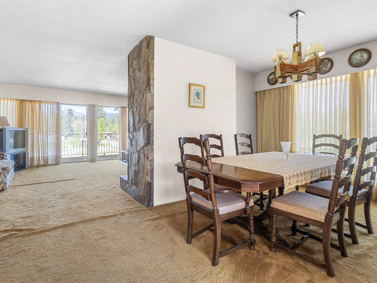25714 Dewdney Trunk Road, Maple Ridge, BC, V4R 1Y2 - 11