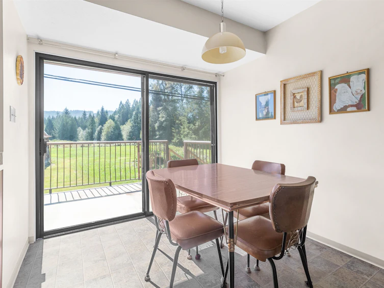 25714 Dewdney Trunk Road, Maple Ridge, BC, V4R 1Y2 - 13