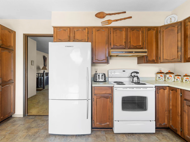 25714 Dewdney Trunk Road, Maple Ridge, BC, V4R 1Y2 - 15