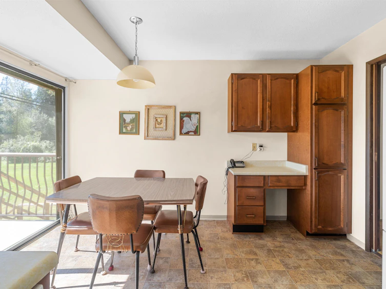 25714 Dewdney Trunk Road, Maple Ridge, BC, V4R 1Y2 - 16