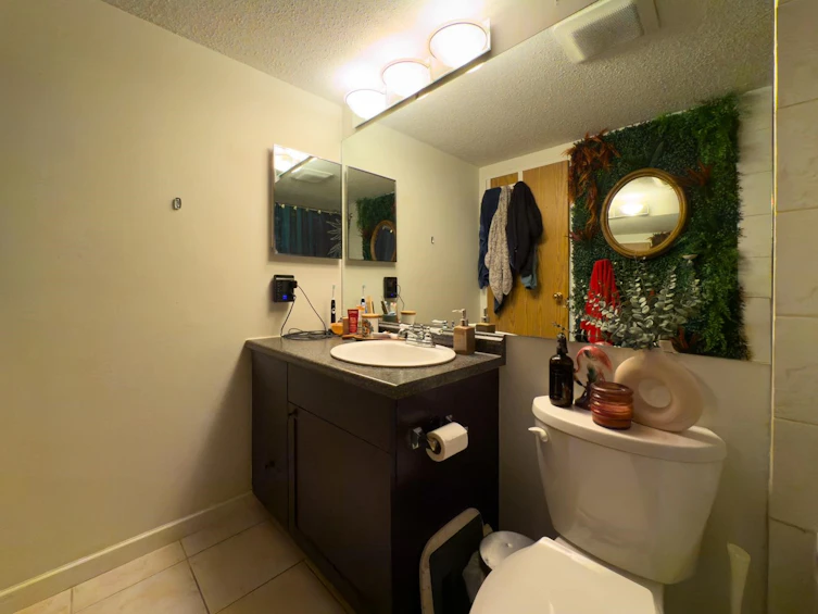 103-1040 E Broadway Avenue, Vancouver, BC, V5T 4N7 - 18