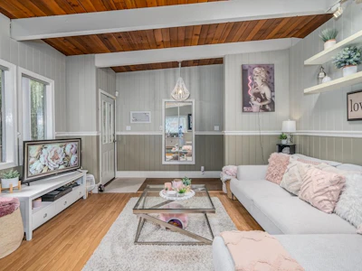 3632 Victoria Drive - 5