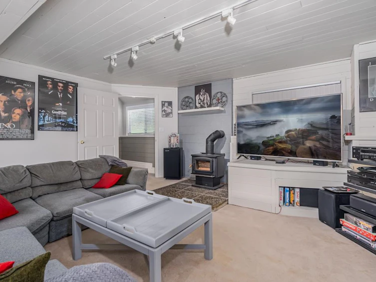 3632 Victoria Drive, Coquitlam, BC, V3E 3H4 - 12