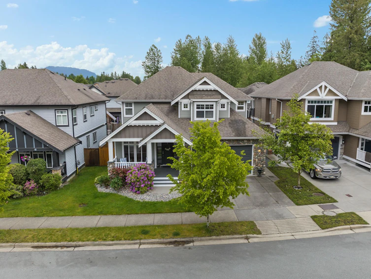 8712 Nottman Street, Mission, BC, V2V 0C1 - 2
