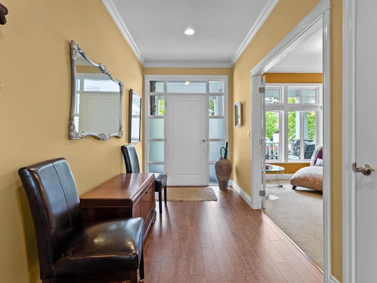 8712 Nottman Street, Mission, BC, V2V 0C1 - 8