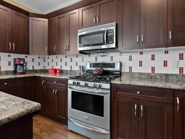 8712 Nottman Street, Mission, BC, V2V 0C1 - 20
