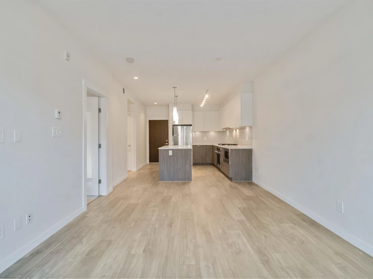 110-625 E 3rd Street, North Vancouver, BC, V7L 0G3 - 2