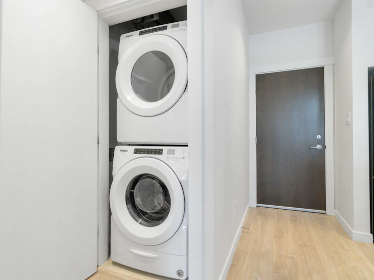 110-625 E 3rd Street, North Vancouver, BC, V7L 0G3 - 6