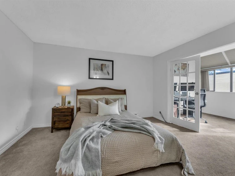3295 Mountain Highway, North Vancouver, BC, V7K 2H4 - 13