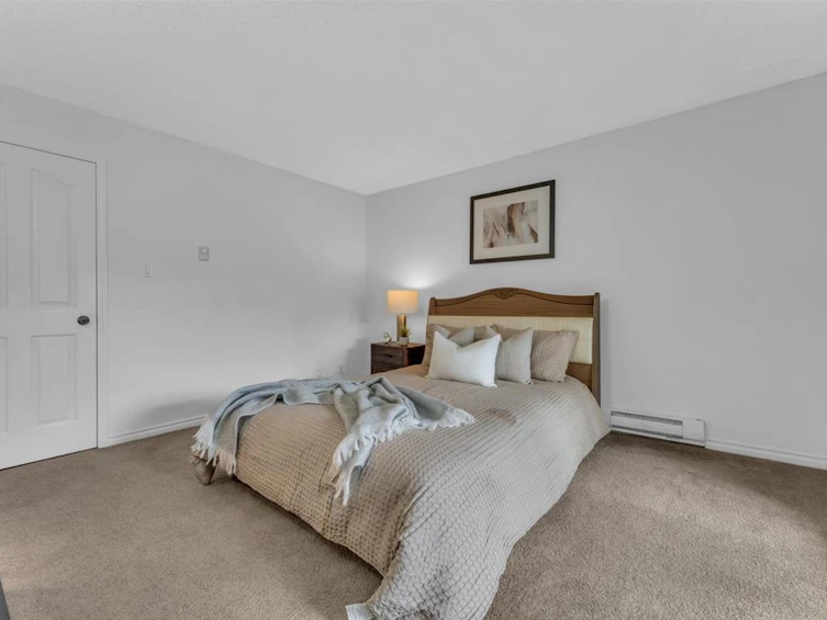 3295 Mountain Highway, North Vancouver, BC, V7K 2H4 - 17
