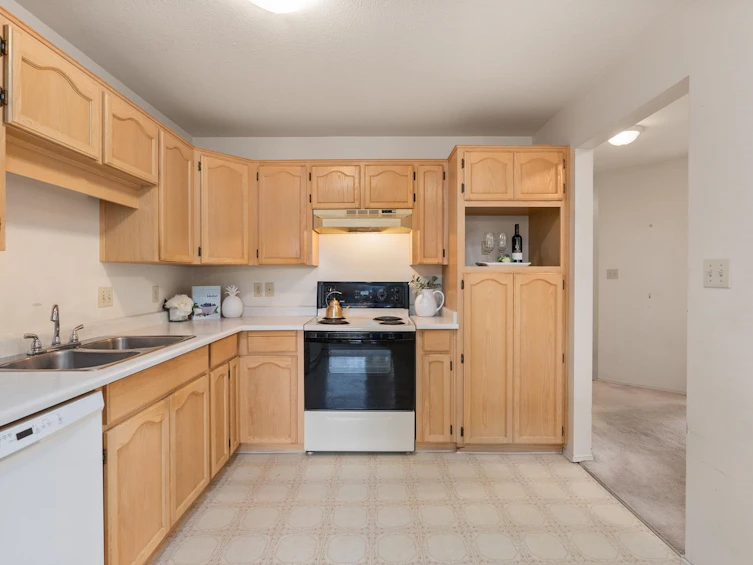 120-5710 201 Street, Langley, BC, V3A 8A8 - 7