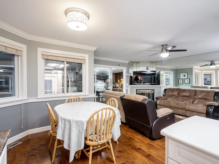 18516 64 Avenue, Surrey, BC, V3S 8J6 - 14