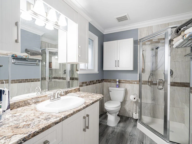 18516 64 Avenue, Surrey, BC, V3S 8J6 - 22