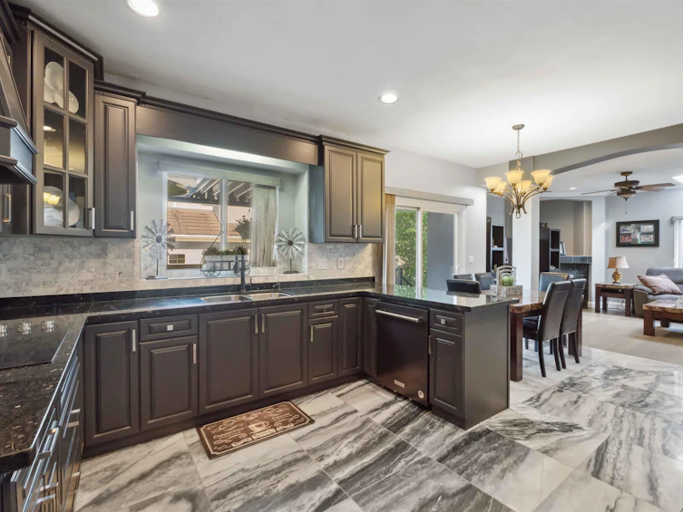 14818 76 Avenue, Surrey, BC, V3S 2H2 - 15