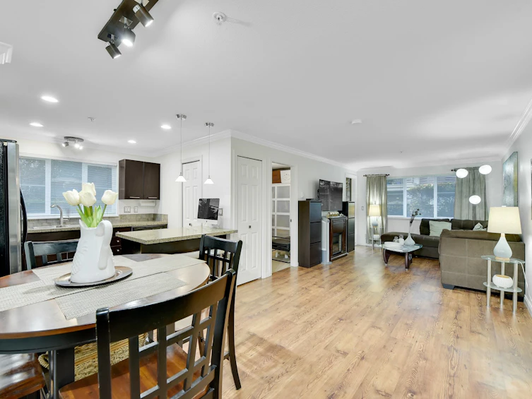 101-5438 198 Street Street, Langley, BC, V3A 1G2 - 8
