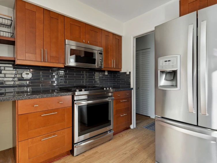 5827 Mayview Circle, Burnaby, BC, V5E 4B7 - 15