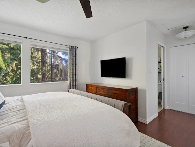 5827 Mayview Circle, Burnaby, BC, V5E 4B7 - 19