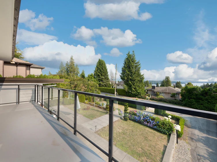 1555 Lawson Avenue, West Vancouver, BC, V7V 2C8 - 38