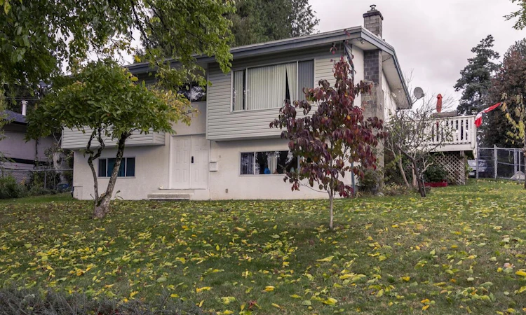 32591 Fleming Avenue