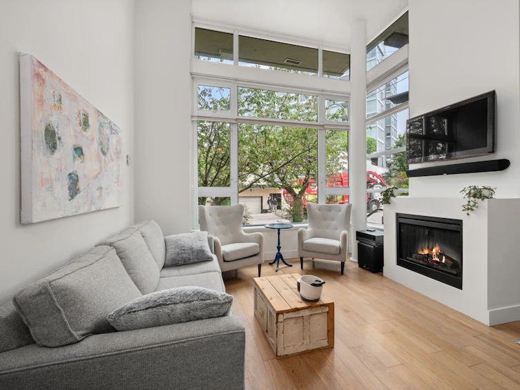 2731 Sophia Street, Vancouver, BC, V5T 3L1 - 9
