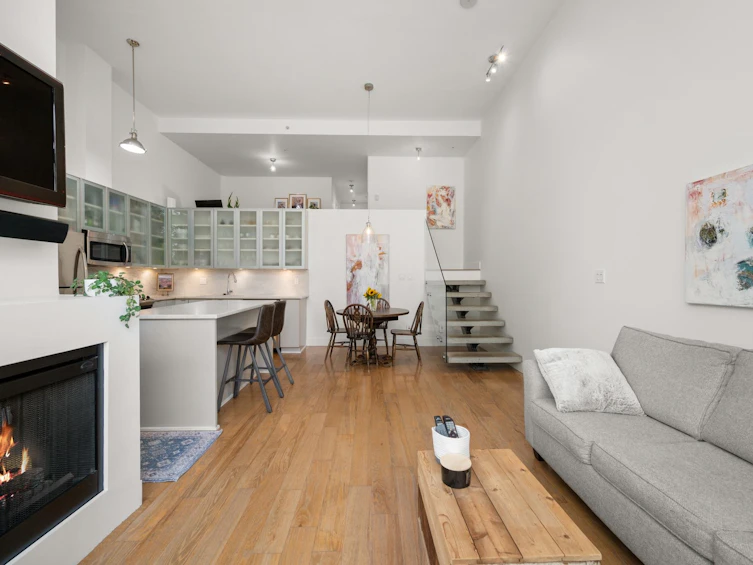 2731 Sophia Street, Vancouver, BC, V5T 3L1 - 10