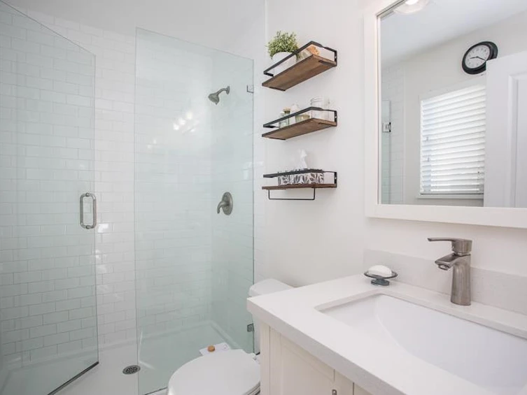 24-12920 Jack Bell Drive, Richmond, BC, V6V 2V9 - 17