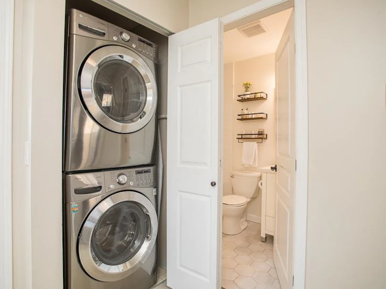 24-12920 Jack Bell Drive, Richmond, BC, V6V 2V9 - 21