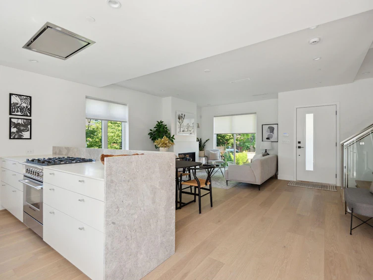 3225 Clark Drive, Vancouver, BC, V5V 4Y1 - 11