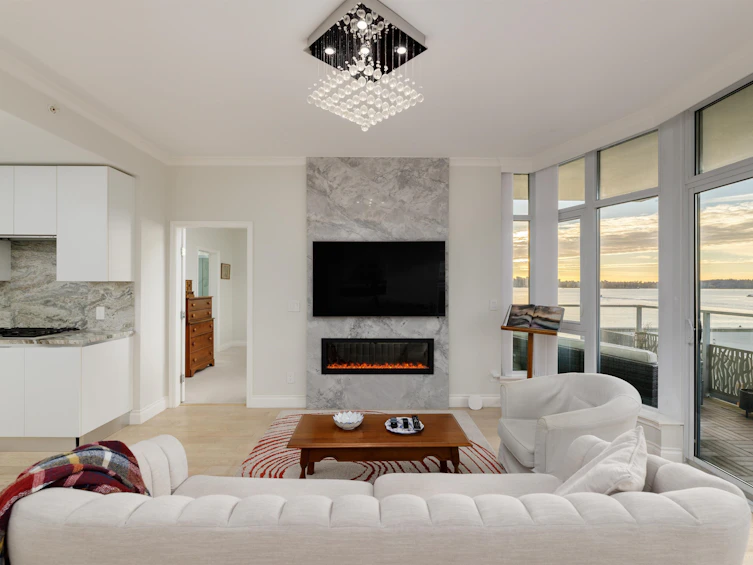 707-175 Victory Ship Way, North Vancouver, BC, V7L 0G1 - 3