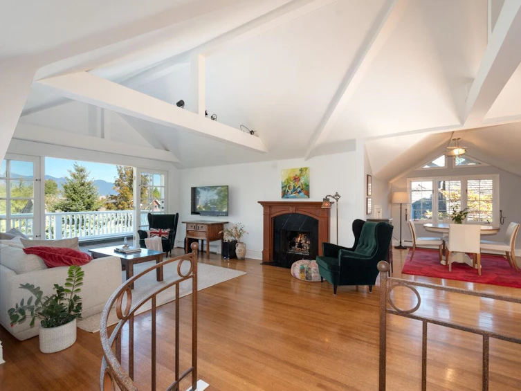 3132 Maple Street, Vancouver, BC, V6J 4X3 - 11