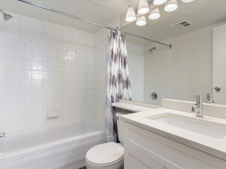 1203-838 Agnes Street, New Westminster, BC, V3M 6R3 - 15