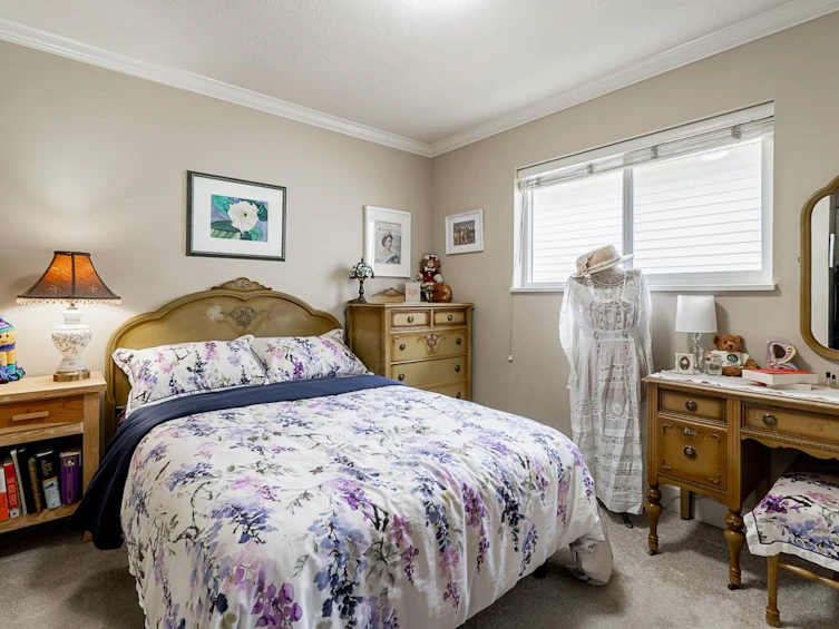 16137 10 Avenue, Surrey, BC, V4A 1A7 - 21