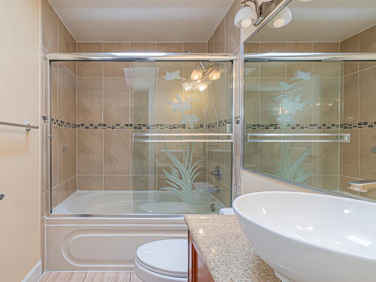 7008 Union Street, Burnaby, BC, V5A 1H9 - 11