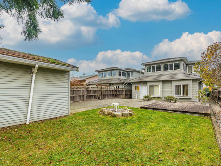 7008 Union Street, Burnaby, BC, V5A 1H9 - 35