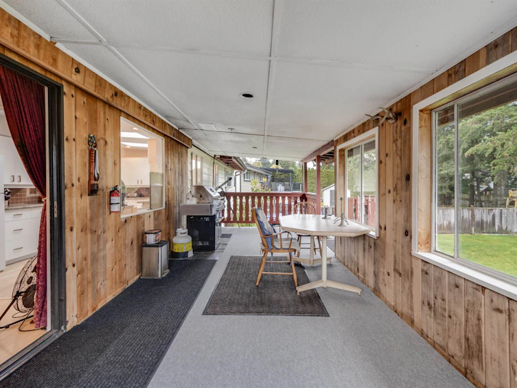 38144 Westway Avenue, Squamish, BC, V8B 0X6 - 12