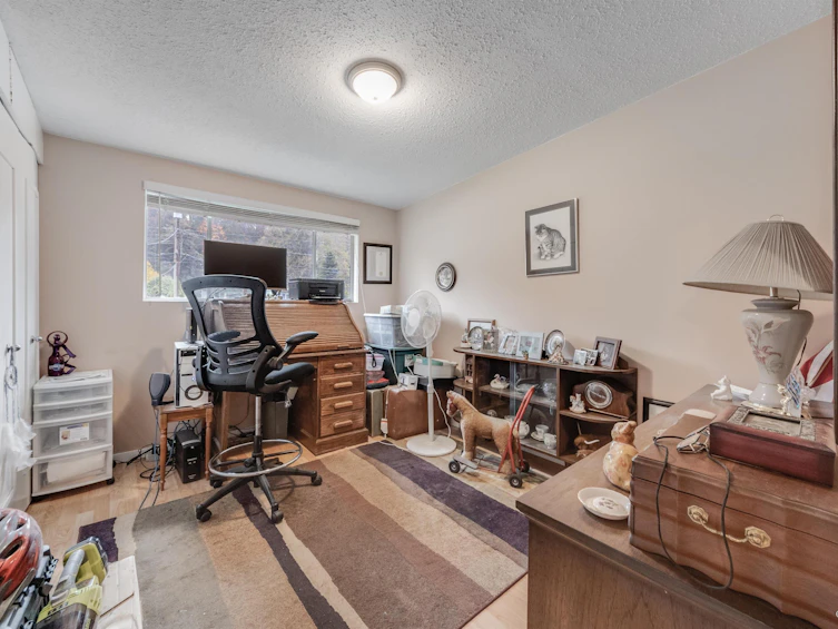 38144 Westway Avenue, Squamish, BC, V8B 0X6 - 17